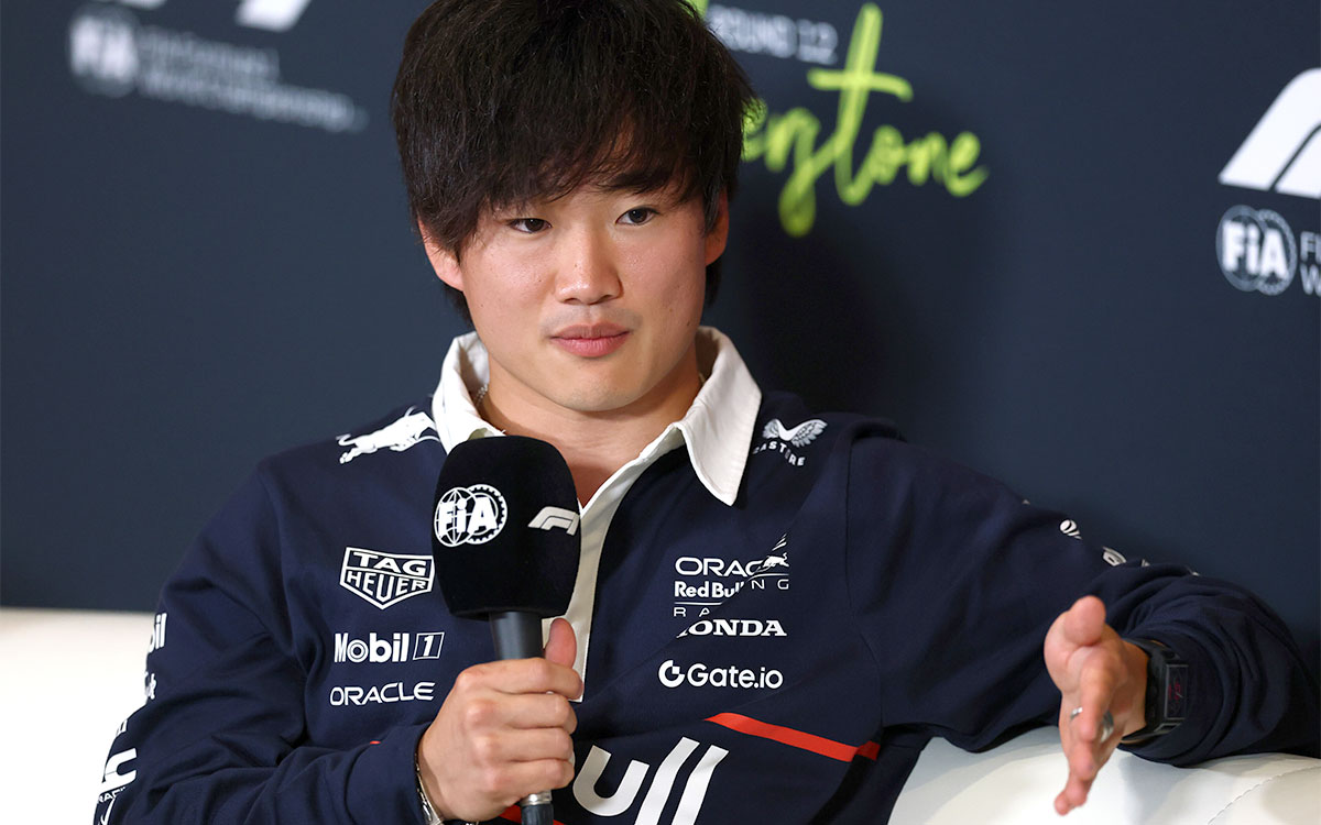 ドライバープレスカンファレンスに出席する角田裕毅（レッドブル）、2025年7月3日(木) F1イギリスGP（シルバーストン・サーキット）