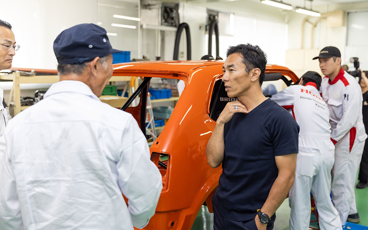アンバサダー兼ドライバーの佐藤琢磨、2025年8月7日第28回ラリー・モンテカルロ・ヒストリックへの参戦発表会にて