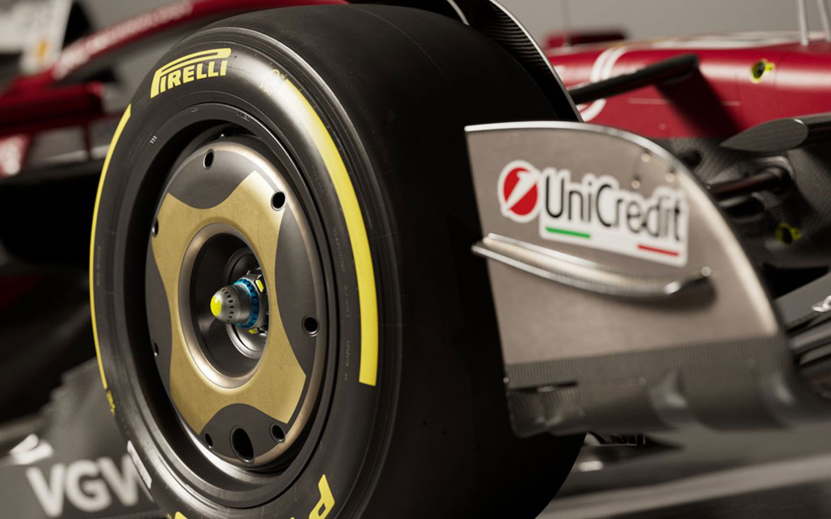 2025年F1イタリアGPで投入されるスペシャルリバリーのスクーデリア・フェラーリSF-25、1975年にニキ・ラウダがフェラーリで初のドライバーズタイトルを獲得してから50周年を記念して (3)