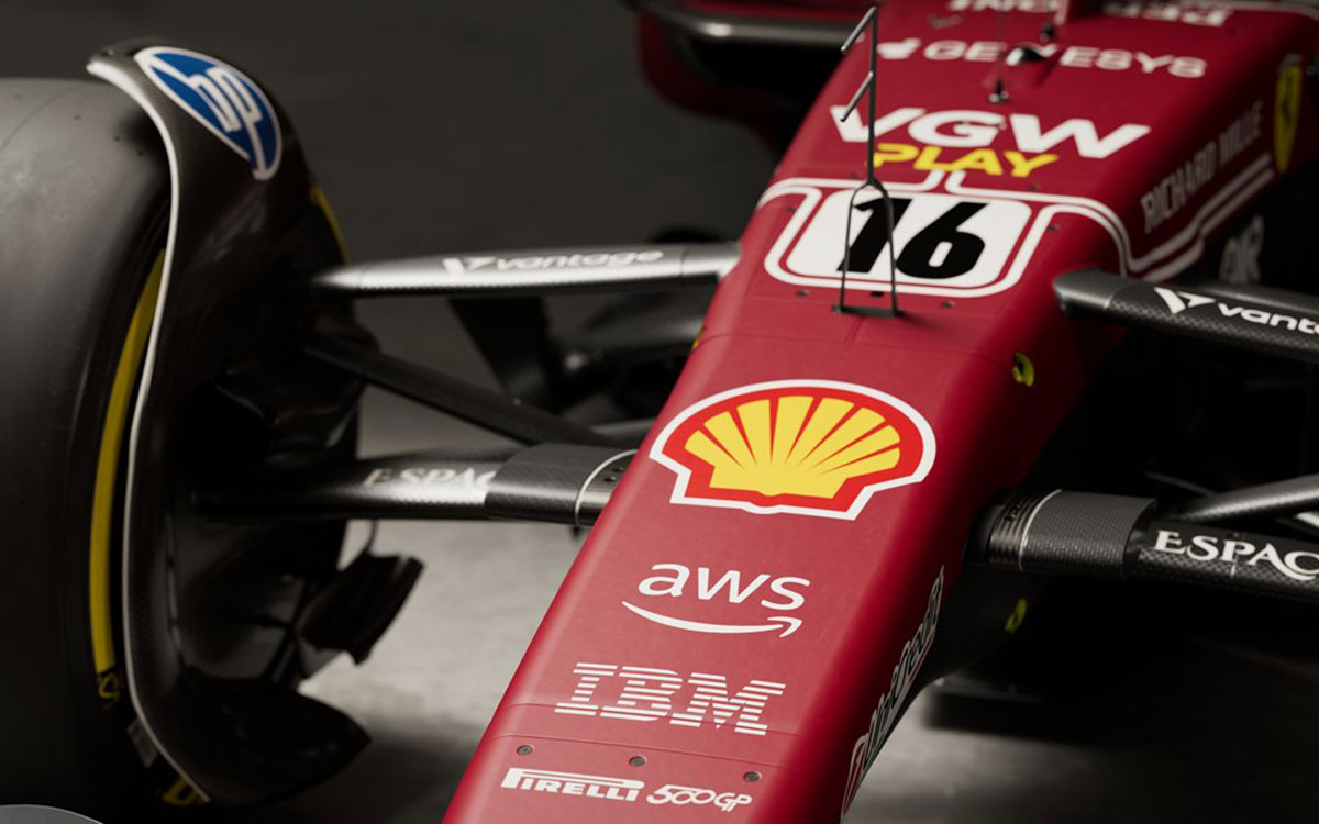 2025年F1イタリアGPで投入されるスペシャルリバリーのスクーデリア・フェラーリSF-25、1975年にニキ・ラウダがフェラーリで初のドライバーズタイトルを獲得してから50周年を記念して (5)