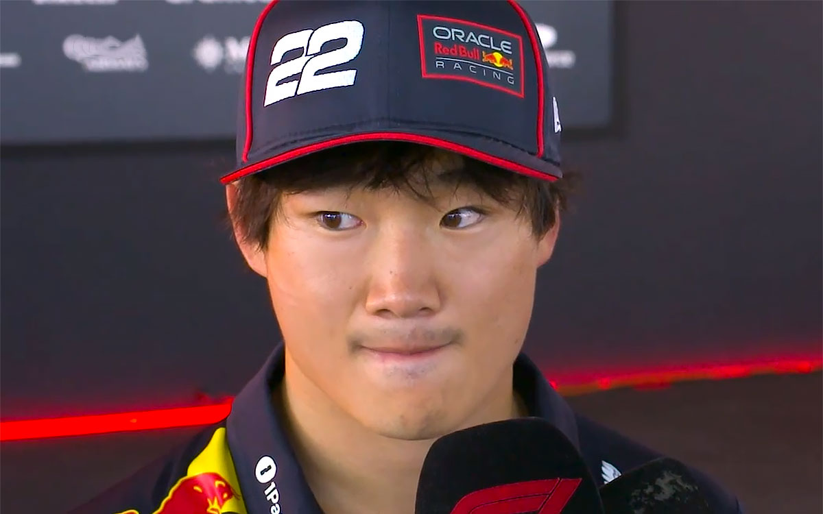 ポイント圏外13位に終わったレースを経てインタビューに応える角田裕毅(レッドブル・レーシング)、2025年9月7日(日) F1イタリアGP決勝(モンツァ・サーキット)