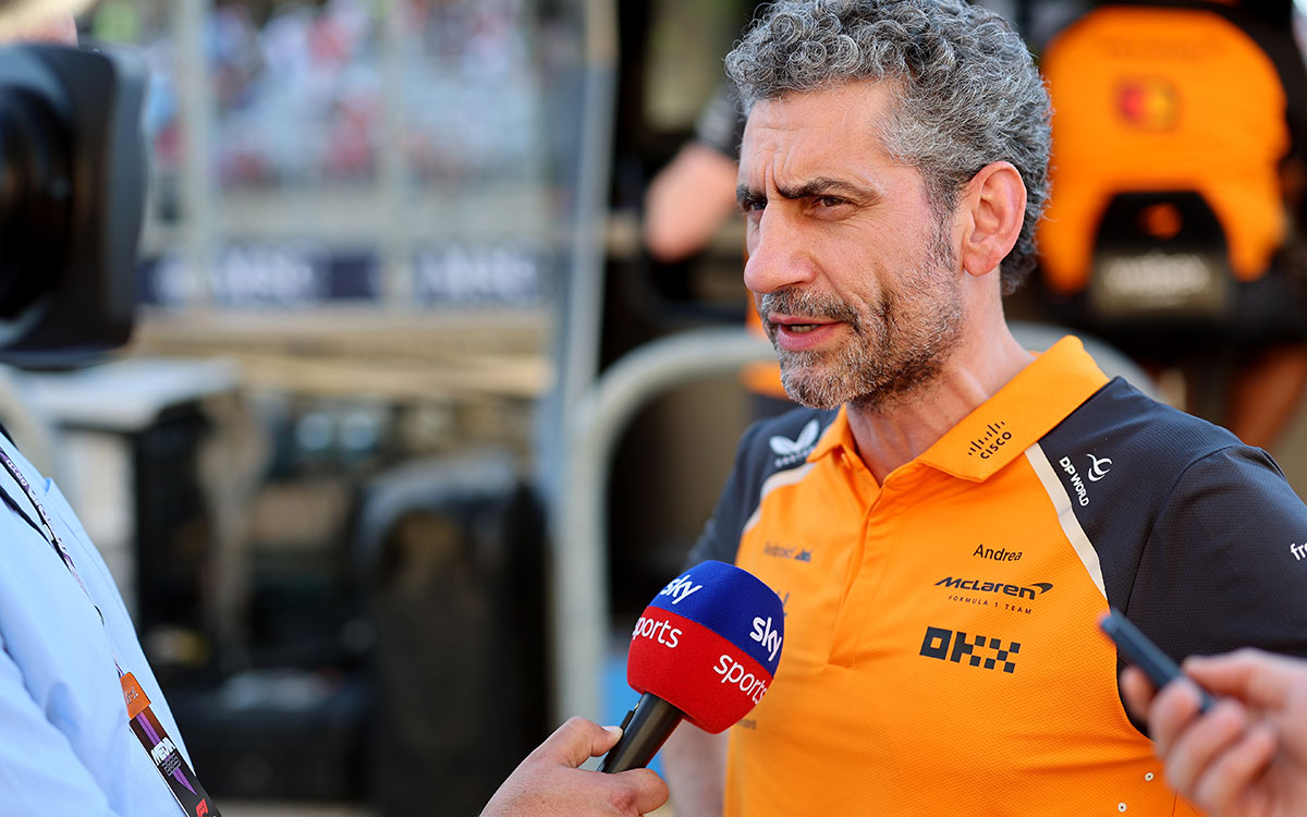 インタビューに応じるマクラーレンのアンドレア・ステラ代表、2025年10月17日(金) F1アメリカGPスプリント予選（サーキット・オブ・ジ・アメリカズ）