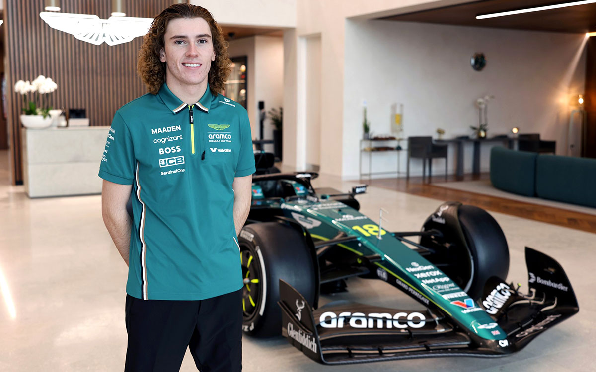 2025年F1アブダビGPのFP1でフェルナンド・アロンソに代わってアストンマーチンAMR25をドライブすることが発表されたFIA-F2選手権ドライバーのキアン・シールズ、2025年12月2日