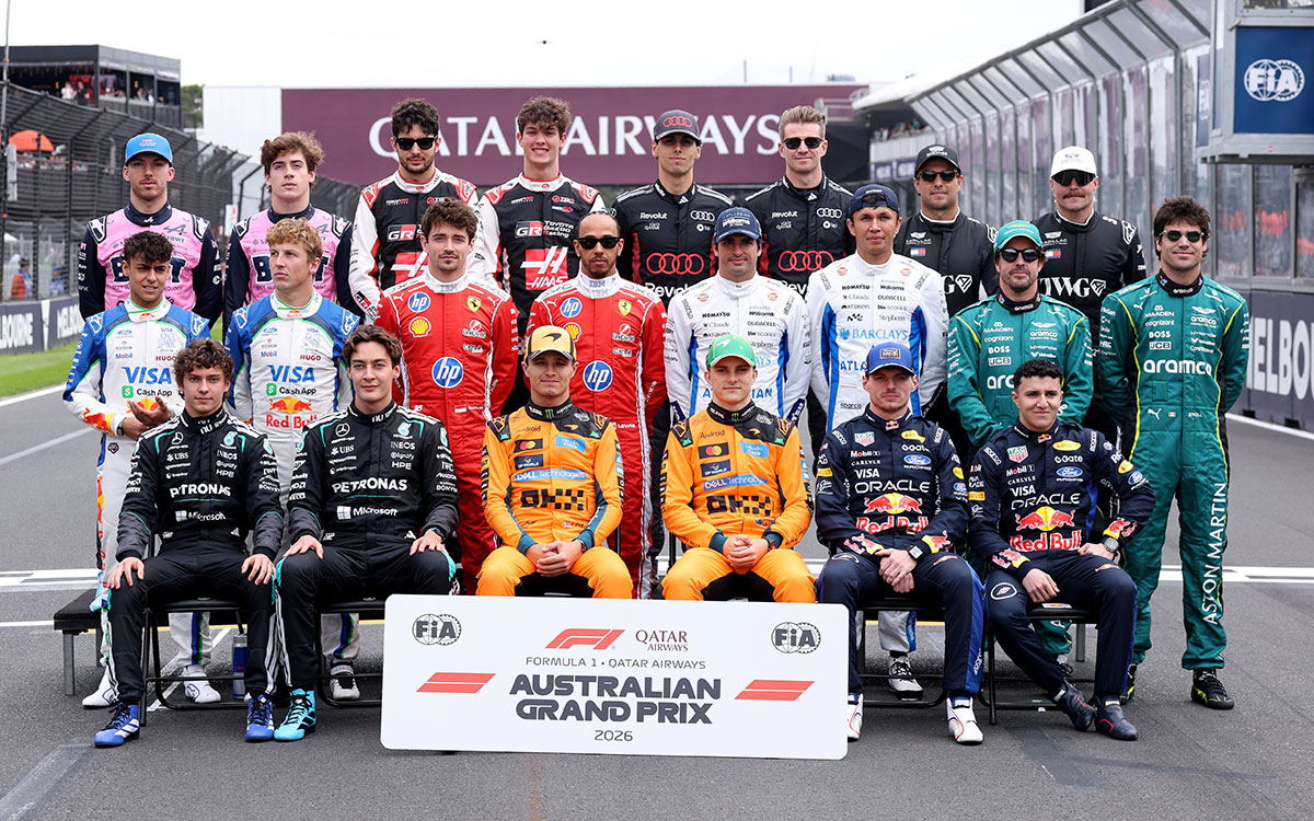 決勝前のグリッド上で撮影されたF1ドライバー集合写真、2026年3月8日(日) F1オーストラリアGP（アルバート・パーク・サーキット）