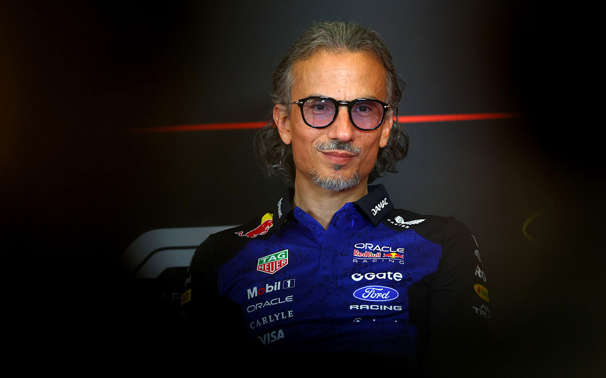 チーム代表記者会見に出席するレッドブル・レーシングのチーム代表ローレン・メキーズ、2026年6月26日(金) F1オーストリアGP FP2（レッドブル・リンク）
