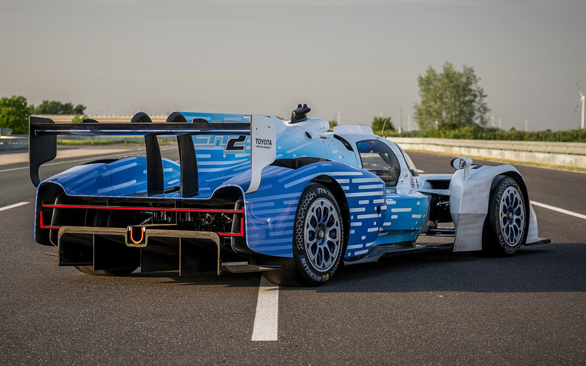 トヨタの液体水素燃料プロトタイプ車両「TR LH2 Racing Prototype」のリアビュー、2026年6月4日(水)