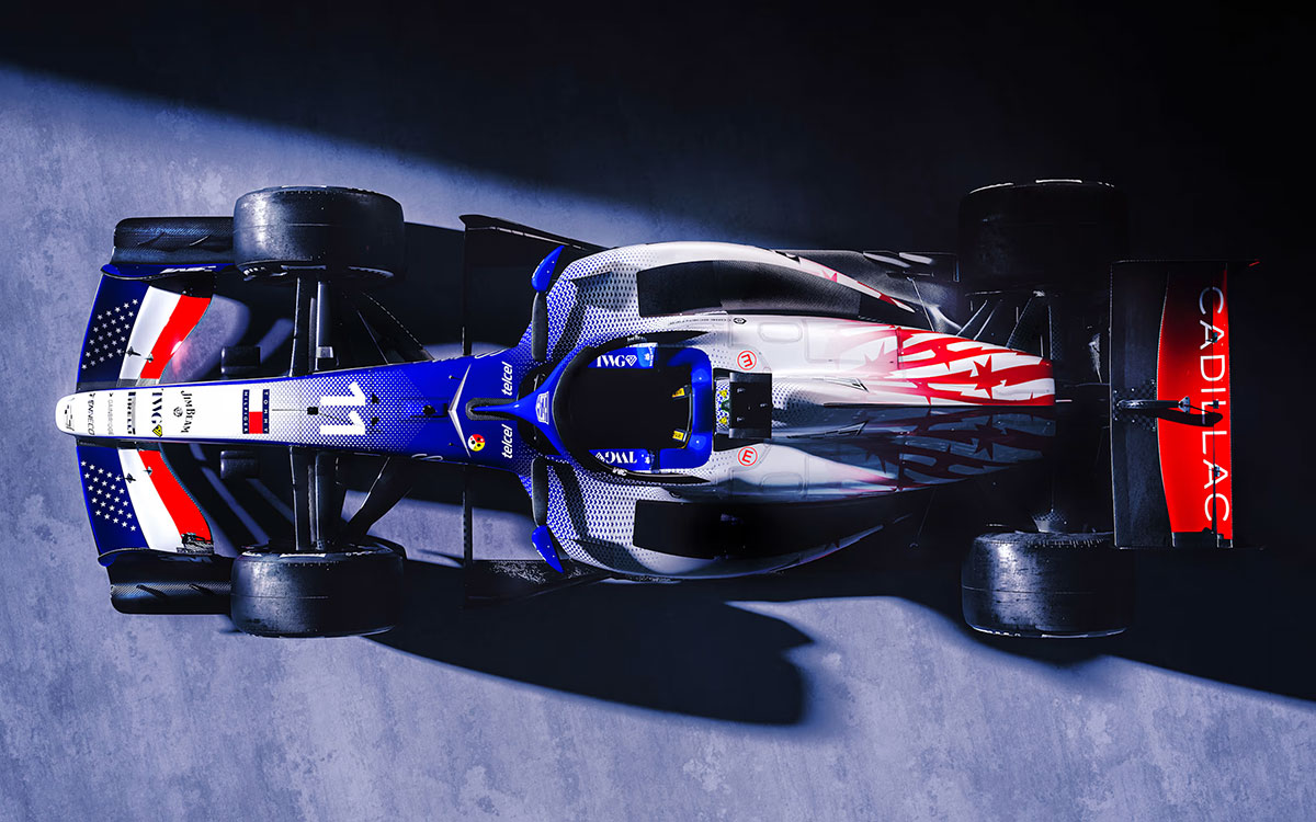 建国250周年を記念して星条旗をモチーフとしたスペシャルリバリー施されたキャデラックF1チームの2026年型マシン「MAC-26」、2026年F1イギリスGP（シルバーストン・サーキット） (6)