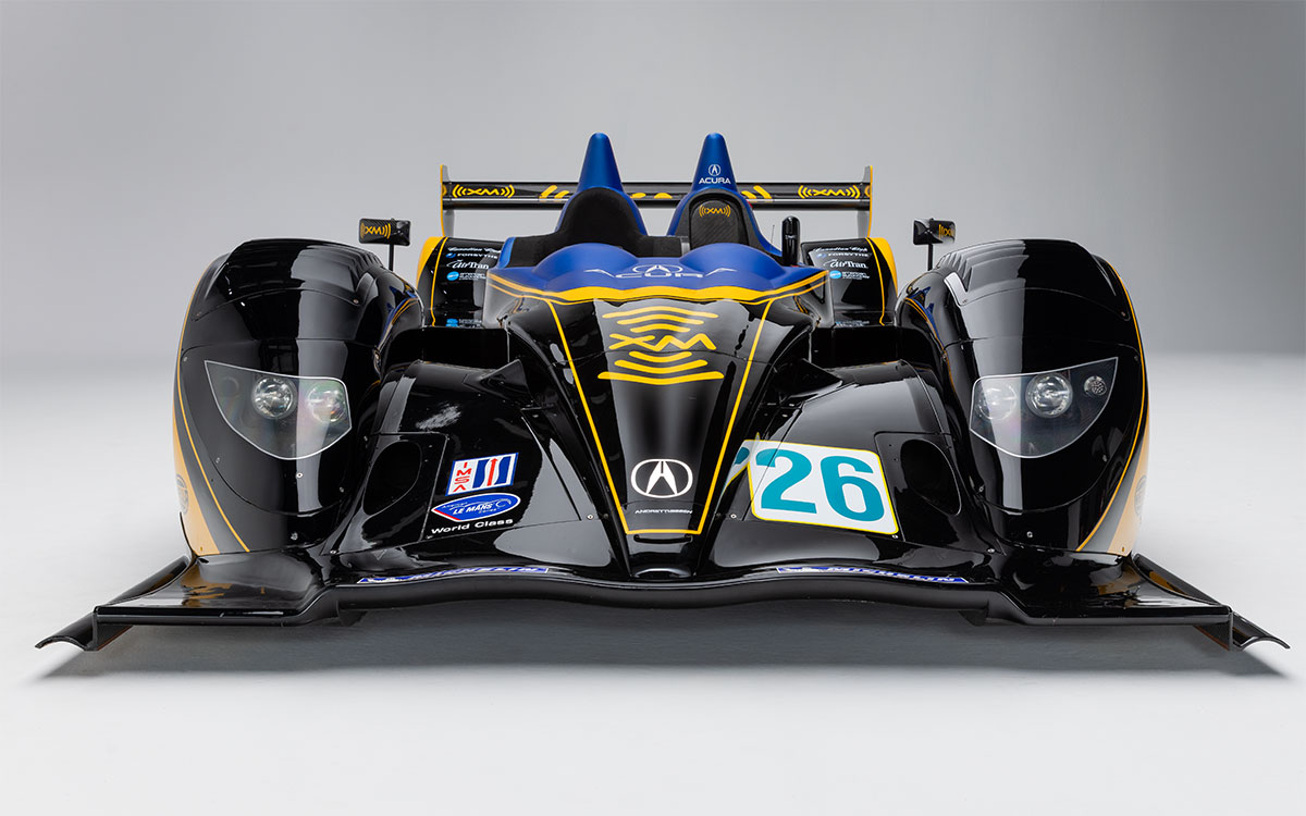 2007年型アキュラARX-01a（26号車）のフロントビュー