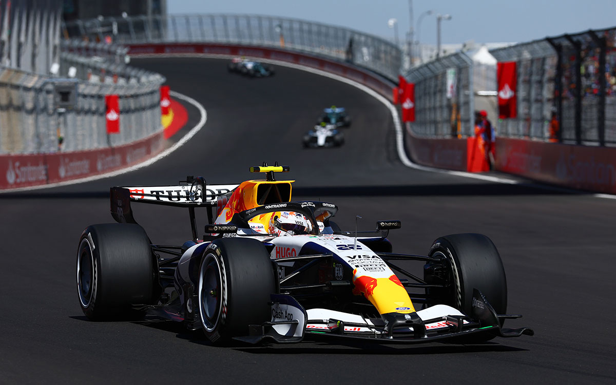 マドリンクを走行する角田裕毅（レーシング・ブルズ）のVCARB 03、2026年9月13日(日) F1スペインGP決勝