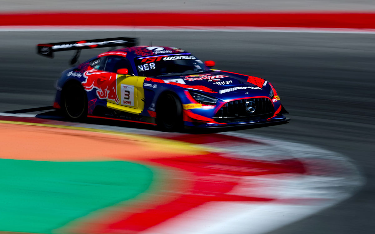 コーナーを走行するメルセデスAMGチーム・フェルスタッペン・レーシングの3号車メルセデスAMG GT3、2026年10月17日（土）GTワールドチャレンジ・ヨーロッパ（アルガルヴェ・サーキット）
