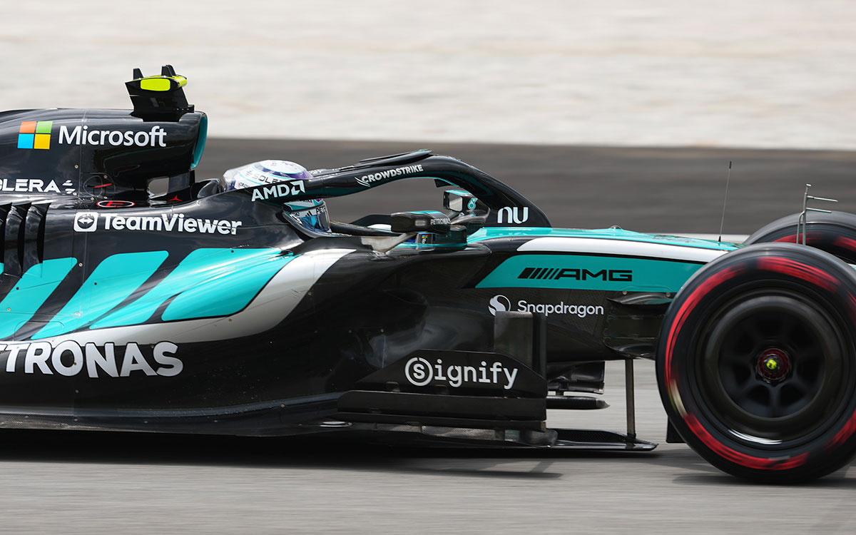 セパン・インターナショナル・サーキットを走行するアンドレア・キミ・アントネッリ（メルセデス）のW17、2026年10月3日(土) F1バーレーンGPフリー走行3